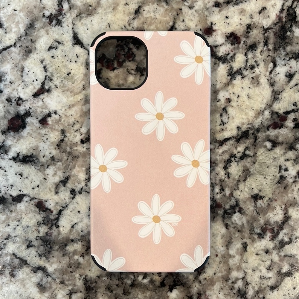 iPhone 13 Daisy Case